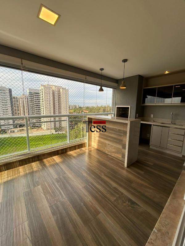 Apartamento com 3 quartos para aluguel, 147m² — foto 1 de 25