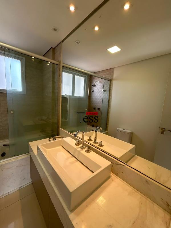 Apartamento com 3 quartos para aluguel, 147m² — foto 21 de 25