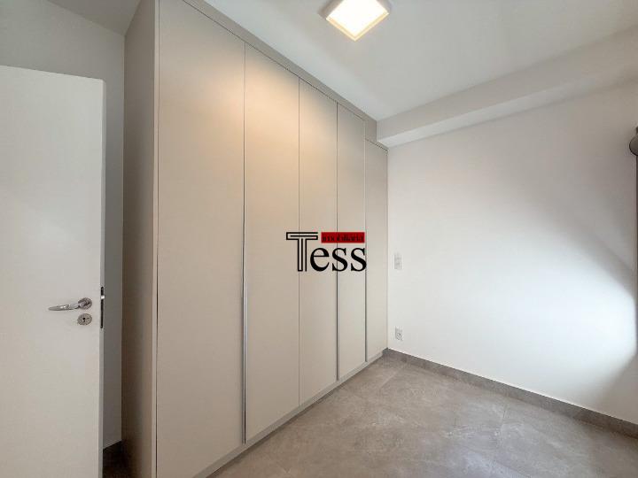 Apartamento com 3 quartos para aluguel, 98m² — foto 12 de 23