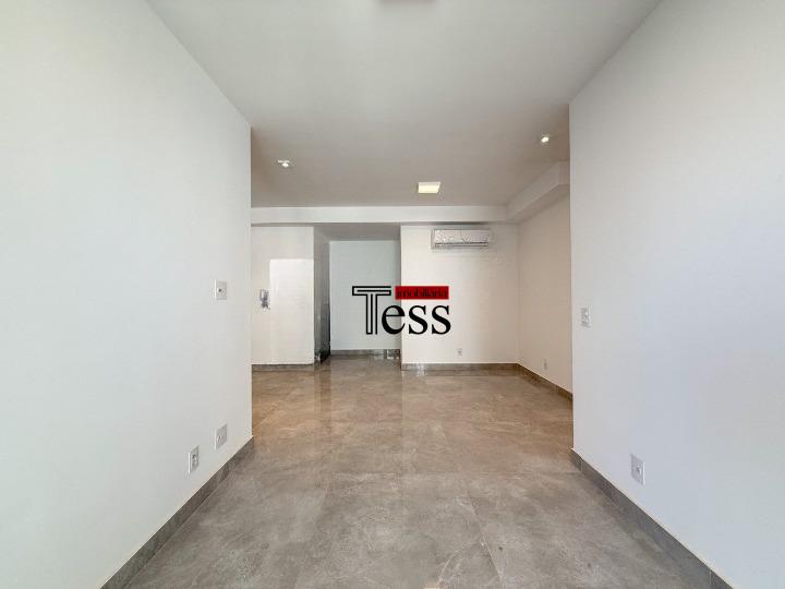 Apartamento com 3 quartos para aluguel, 98m² — foto 2 de 23
