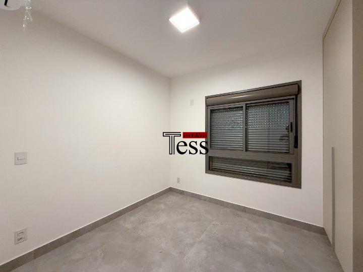 Apartamento com 3 quartos para aluguel, 98m² — foto 21 de 23