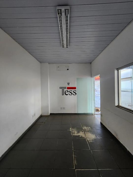 Loja / Salão / Ponto Comercial para aluguel, 400m² — foto 8 de 18