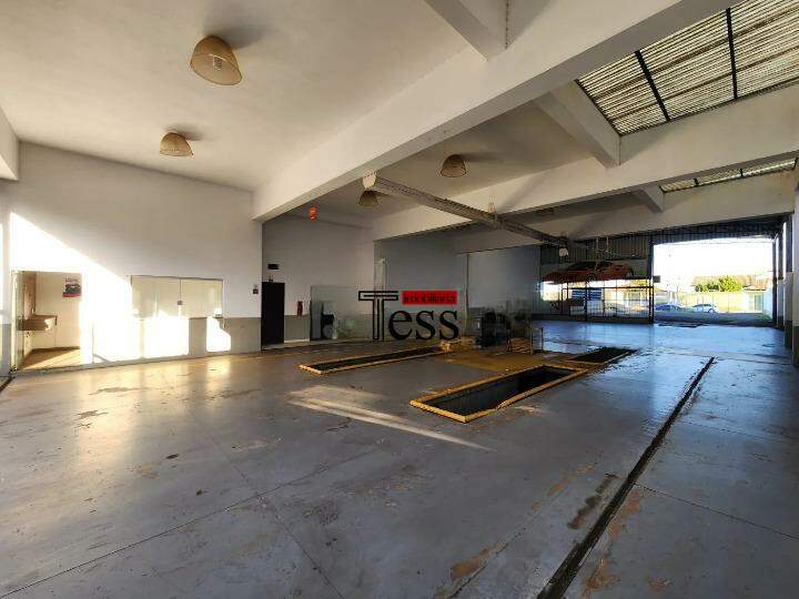 Loja / Salão / Ponto Comercial para aluguel, 400m² — foto 4 de 18
