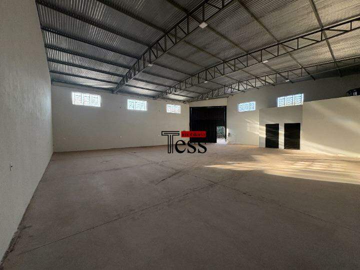 Loja / Salão / Ponto Comercial para aluguel, 270m² — foto 10 de 24