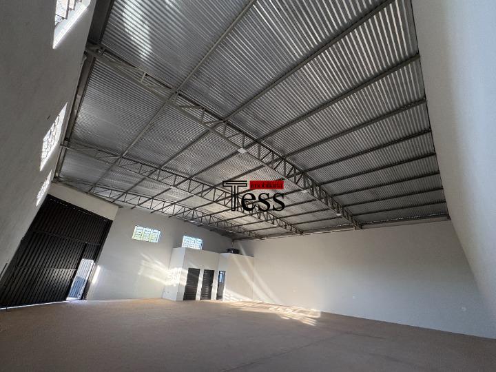 Loja / Salão / Ponto Comercial para aluguel, 270m² — foto 5 de 24