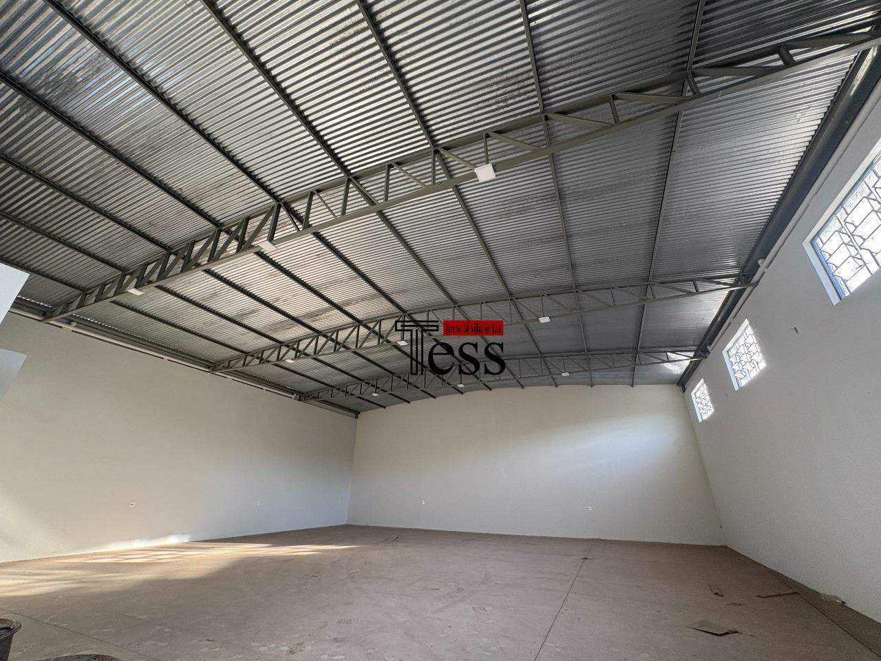 Loja / Salão / Ponto Comercial para aluguel, 270m² — foto 11 de 24