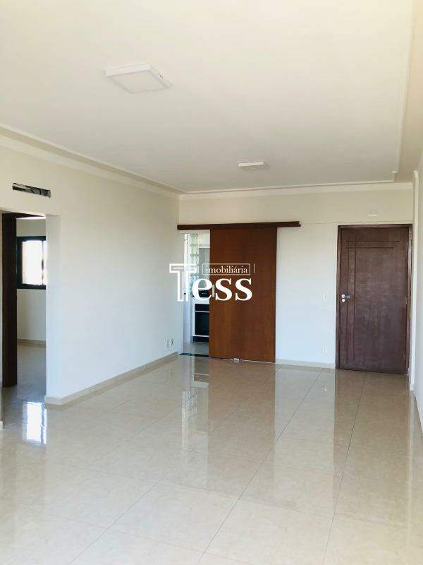 Apartamento com 3 quartos à venda, 90m² — foto 4 de 19