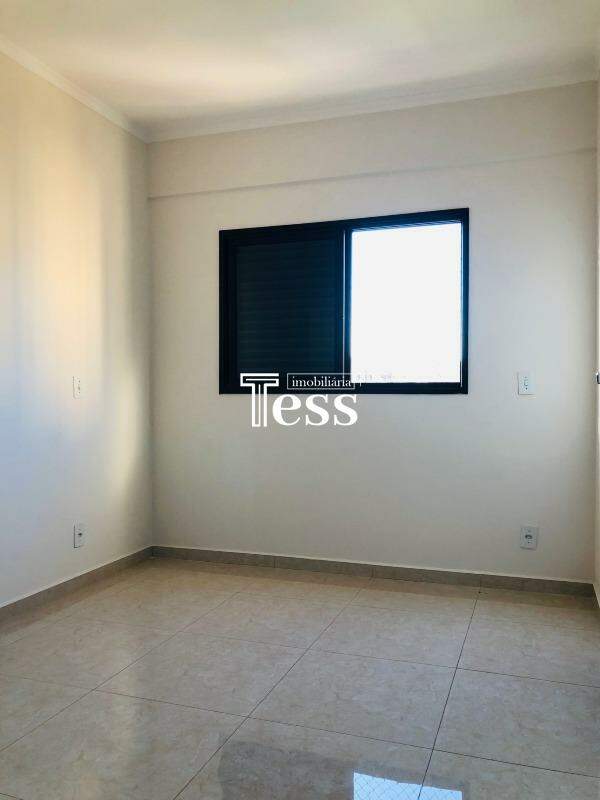 Apartamento com 3 quartos à venda, 90m² — foto 11 de 19