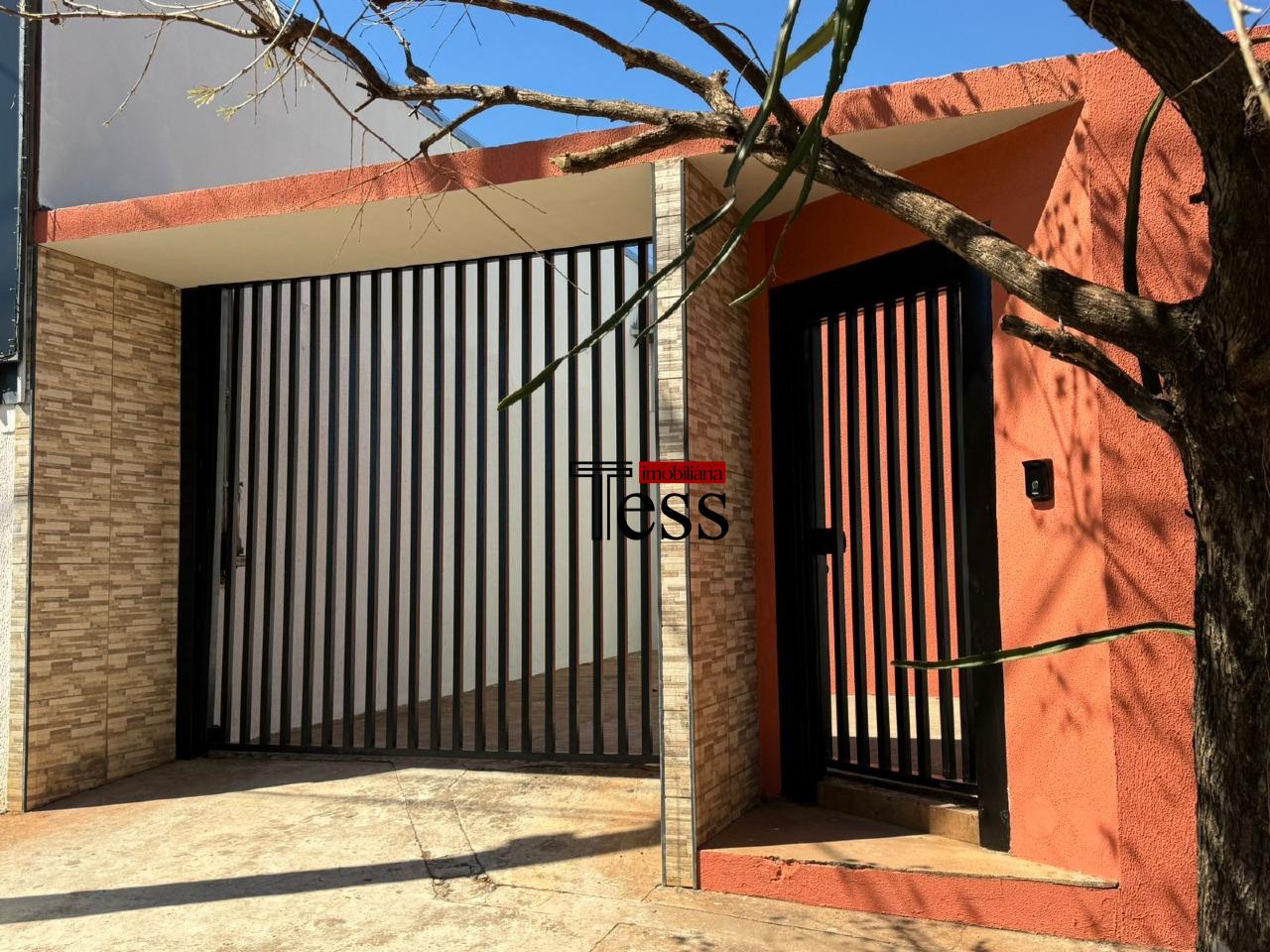 Casa com 3 quartos para aluguel, 95m² — foto 2 de 30