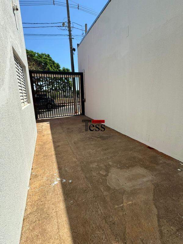 Casa com 3 quartos para aluguel, 95m² — foto 5 de 30