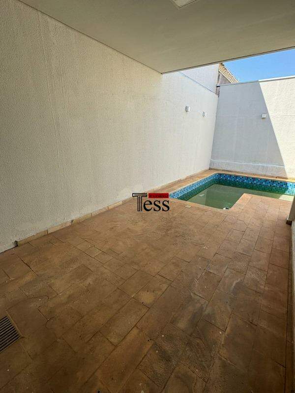 Casa com 3 quartos para aluguel, 95m² — foto 26 de 30