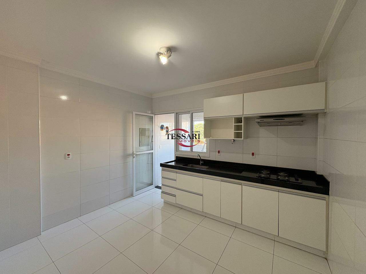 Apartamento com 2 quartos à venda, 80m² — foto 9 de 25