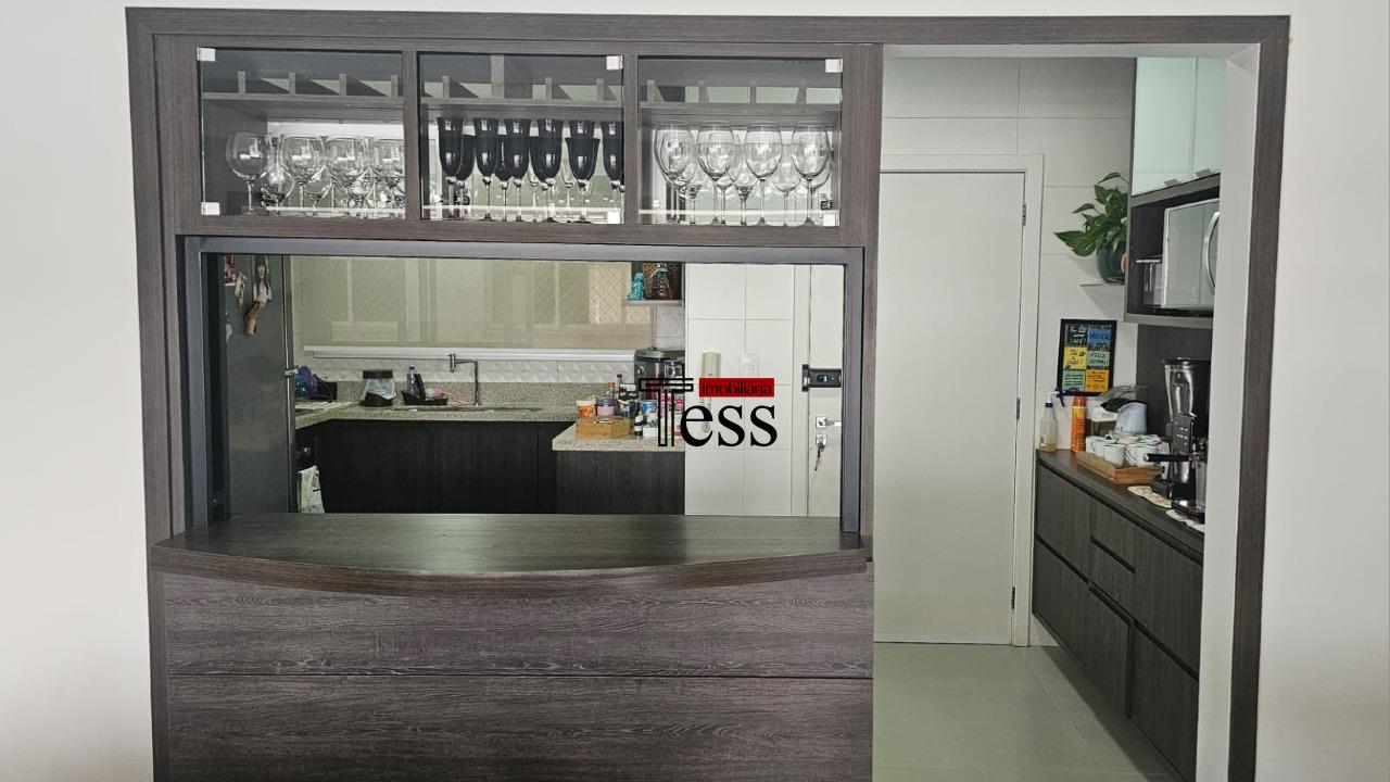 Apartamento com 3 quartos à venda, 148m² — foto 3 de 19