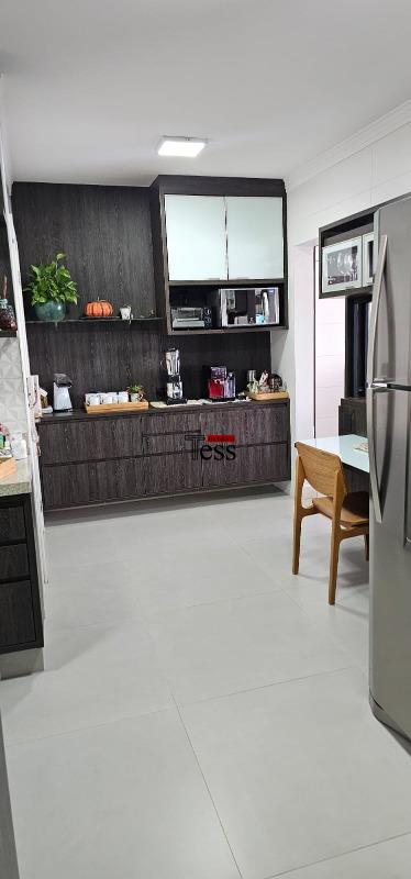 Apartamento com 3 quartos à venda, 148m² — foto 5 de 19