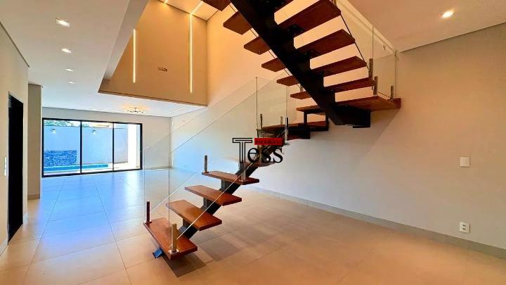 Casa de Condomínio com 3 quartos para aluguel, 294m² — foto 6 de 29