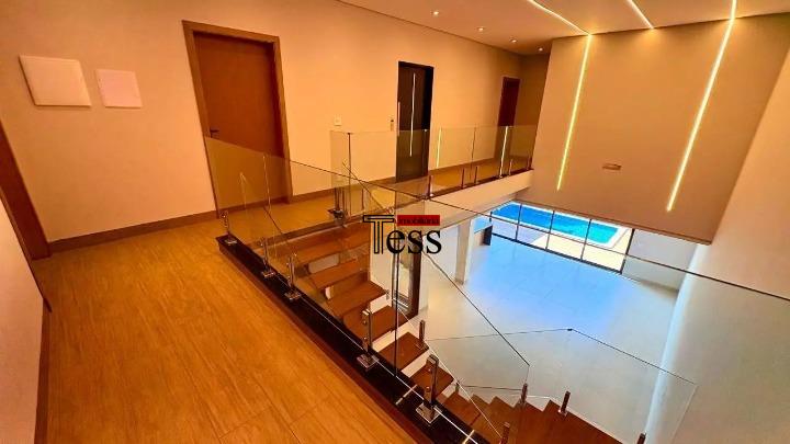 Casa de Condomínio com 3 quartos para aluguel, 294m² — foto 12 de 29
