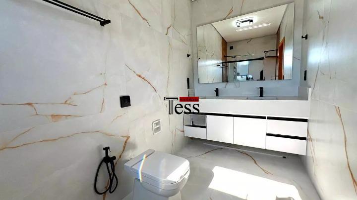 Casa de Condomínio com 3 quartos para aluguel, 294m² — foto 17 de 29