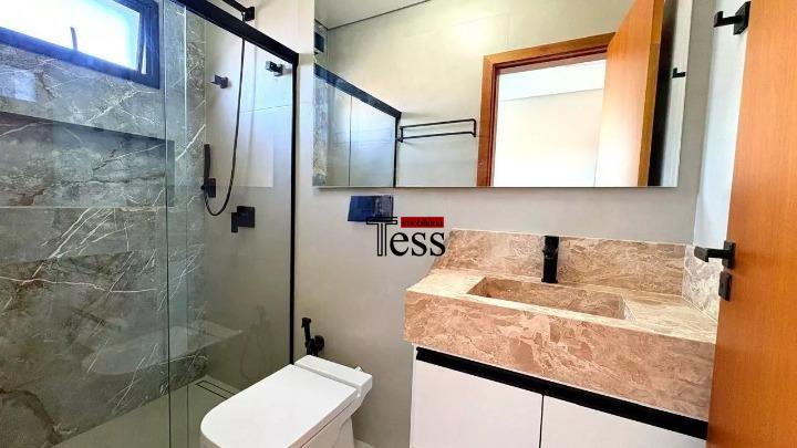 Casa de Condomínio com 3 quartos à venda, 294m² — foto 14 de 29