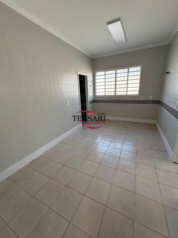 Imóvel Comercial à venda, 300m² — foto 11 de 30