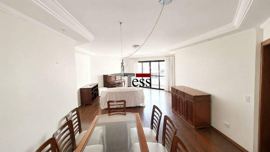 Apartamento com 3 quartos à venda, 135m² — foto 7 de 13
