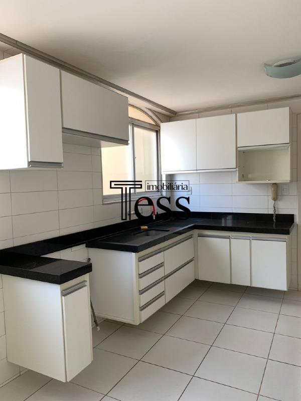 Apartamento com 3 quartos à venda, 185m² — foto 22 de 29