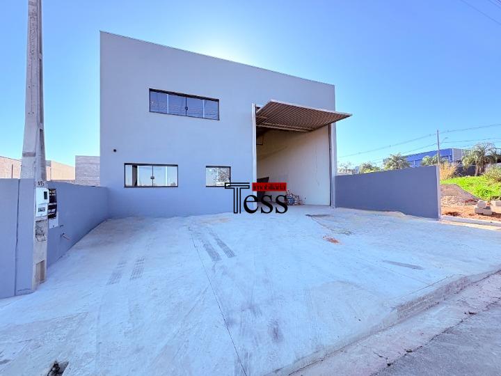 Loja / Salão / Ponto Comercial para aluguel, 238m² — foto 2 de 17