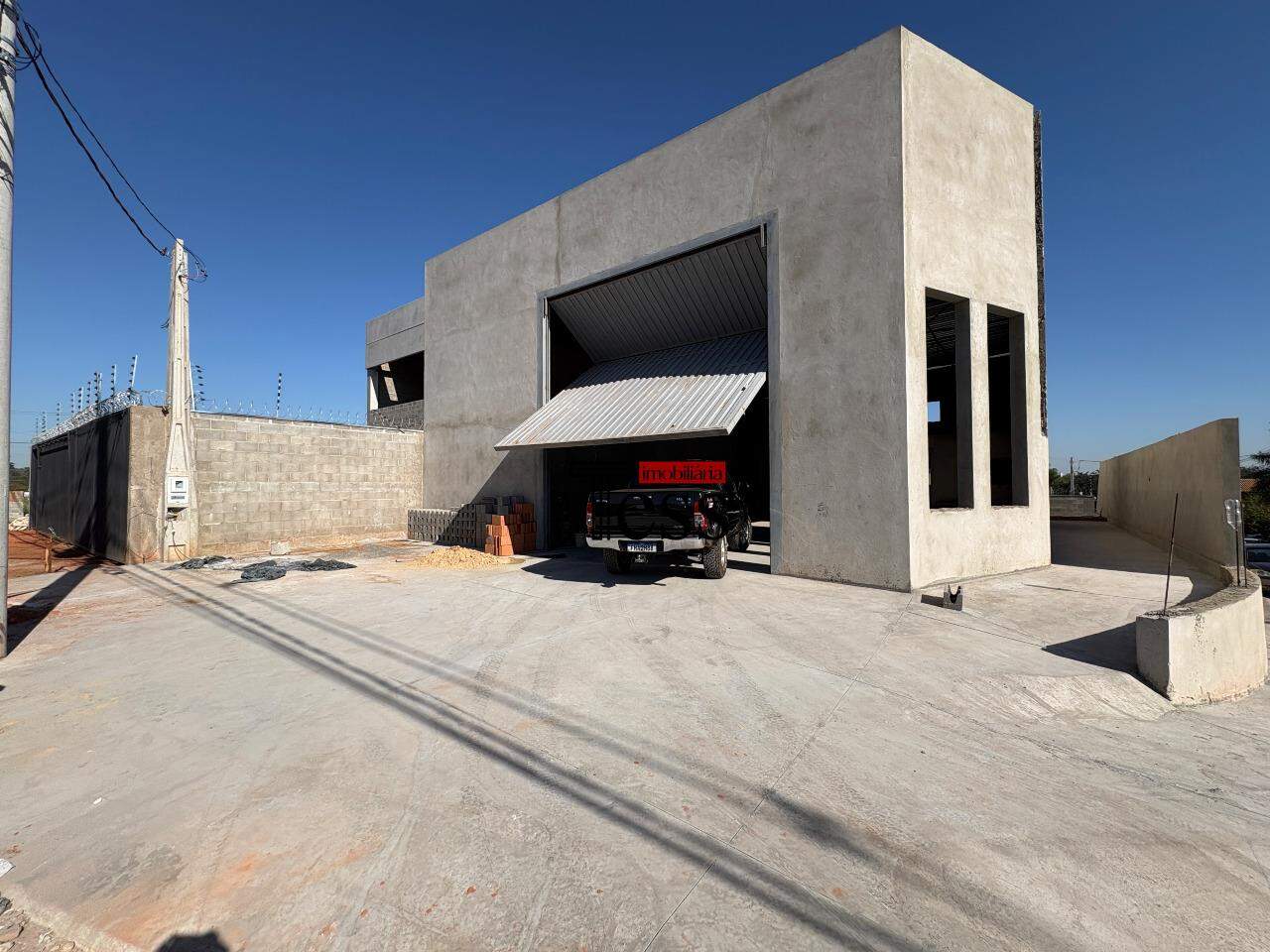 Loja / Salão / Ponto Comercial para aluguel, 269m² — foto 2 de 18