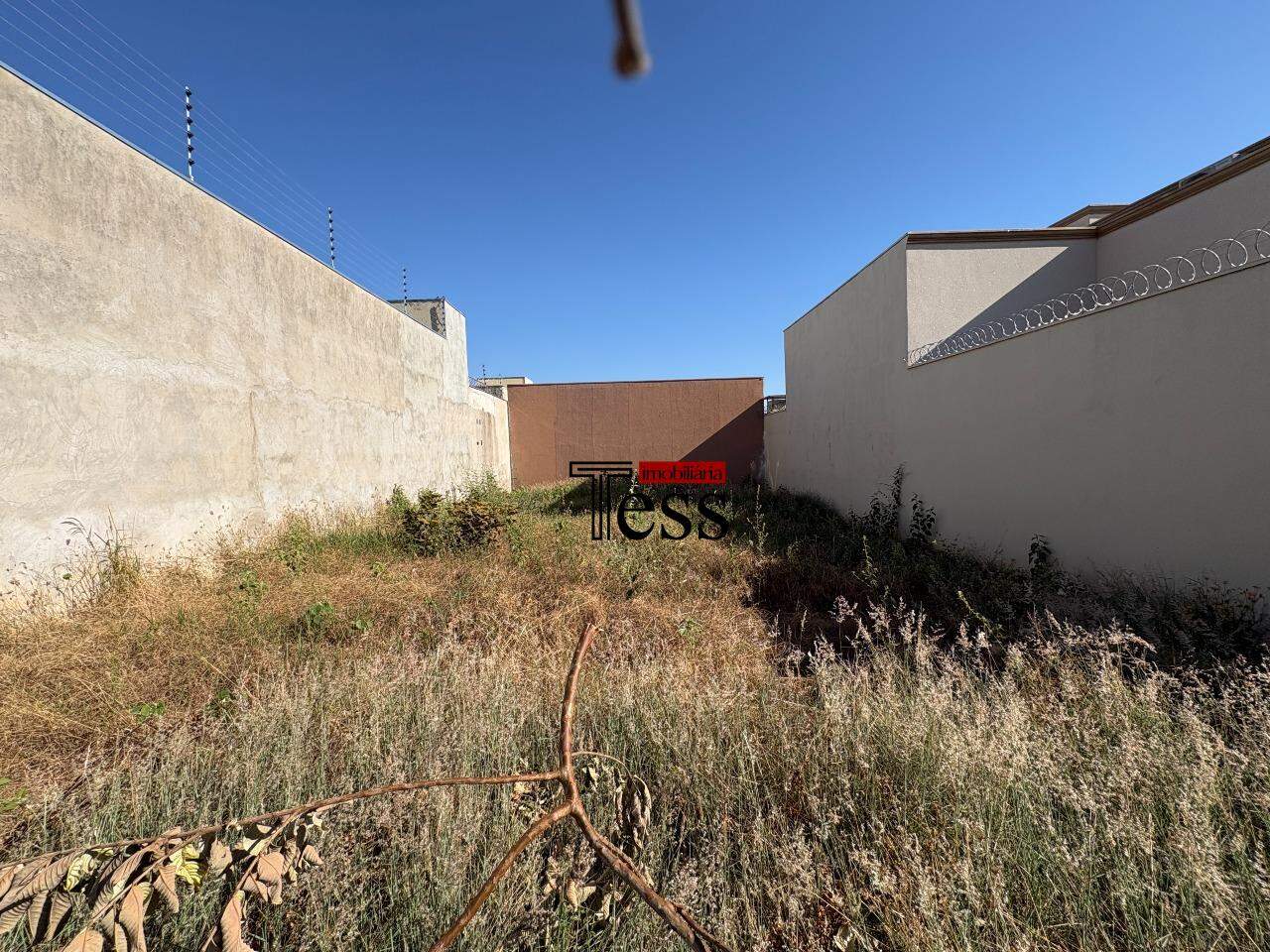 Terreno / Lote / Condomínio à venda, 200m² — foto 3 de 5