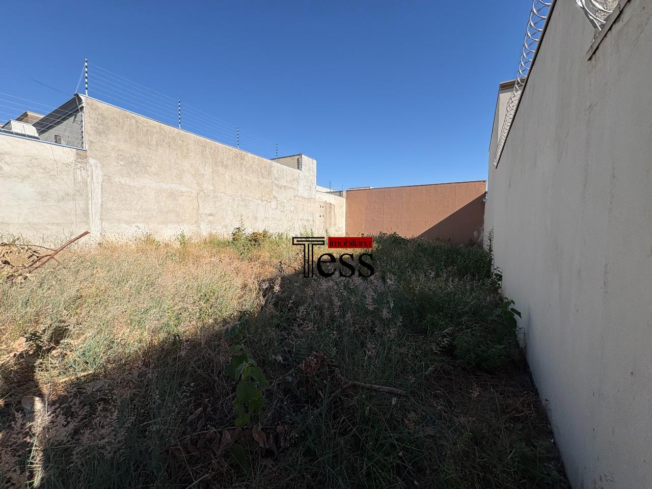 Terreno / Lote / Condomínio à venda, 200m² — foto 4 de 5
