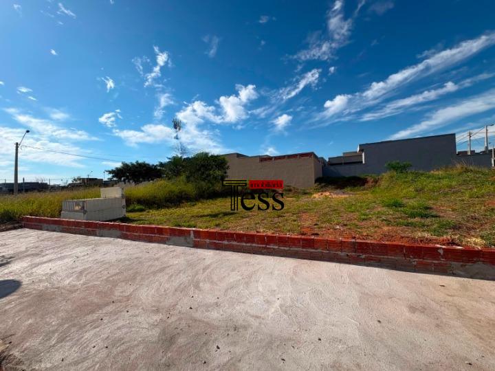 Terreno / Lote / Condomínio à venda, 296m² — foto 2 de 2