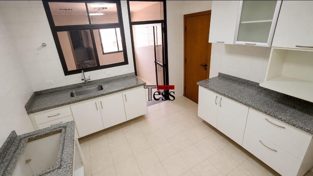 Apartamento com 4 quartos para aluguel, 135m² — foto 6 de 13