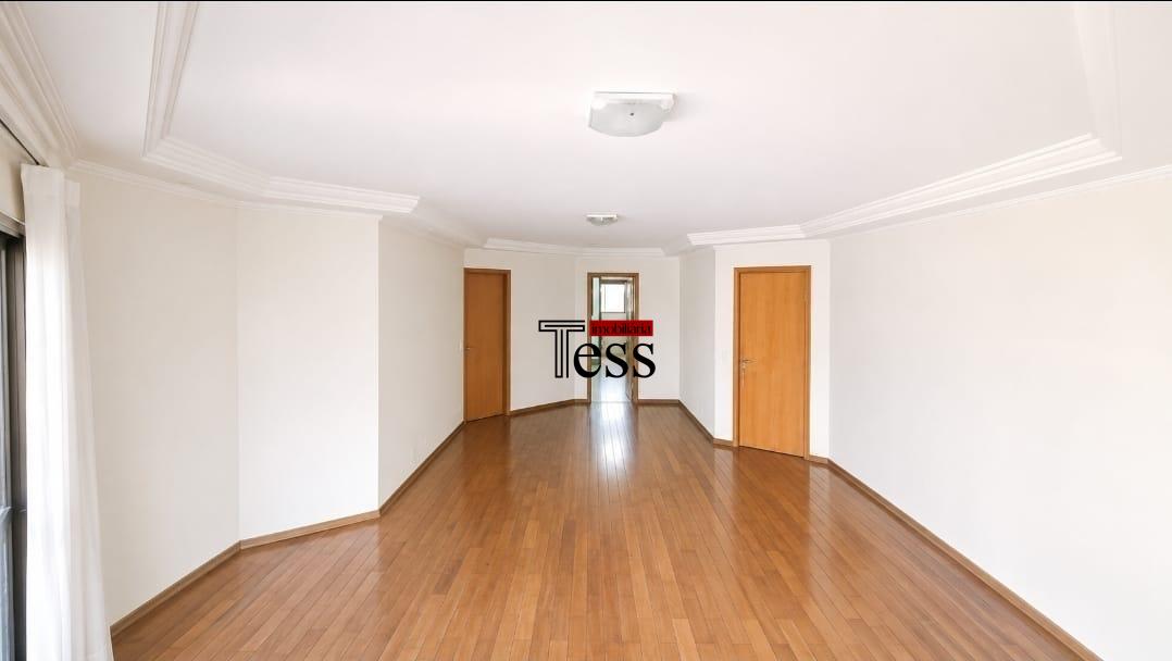 Apartamento com 4 quartos para aluguel, 135m² — foto 4 de 13