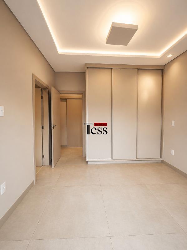 Casa de Condomínio com 3 quartos à venda, 225m² — foto 12 de 20