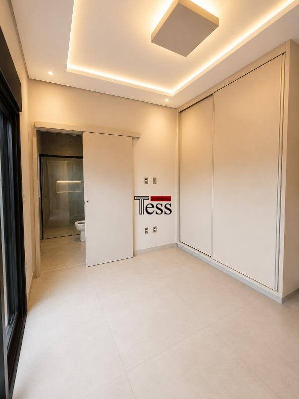 Casa de Condomínio com 3 quartos à venda, 225m² — foto 10 de 20