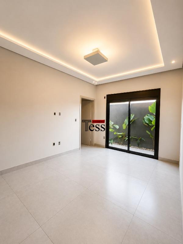 Casa de Condomínio com 3 quartos à venda, 170m² — foto 8 de 31