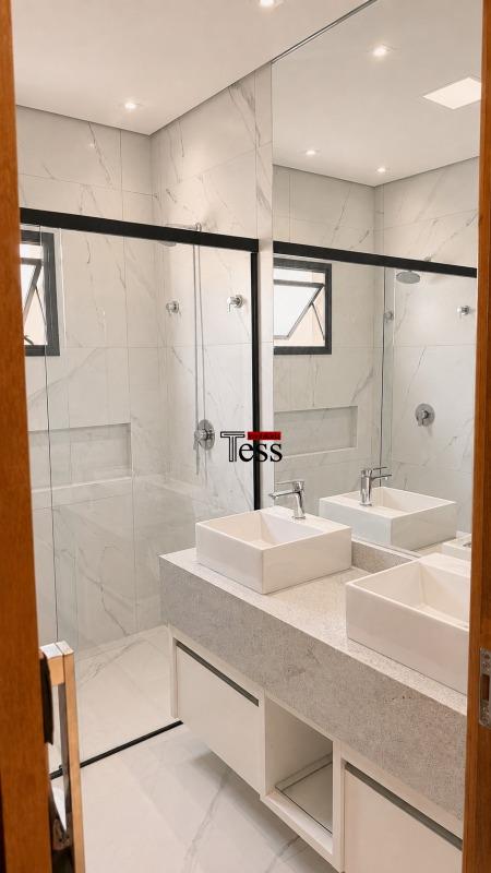 Casa de Condomínio com 3 quartos à venda, 170m² — foto 18 de 31