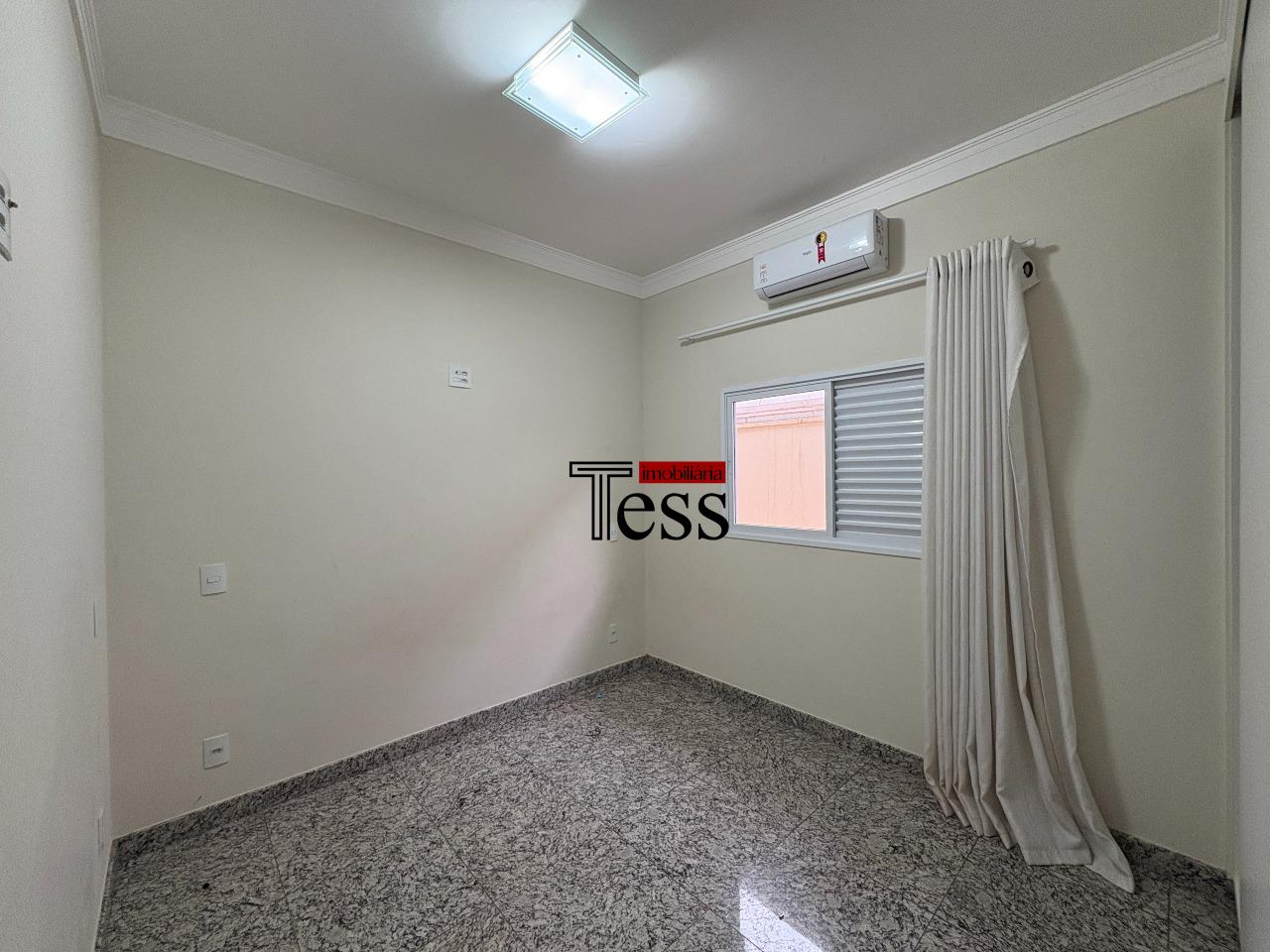 Casa de Condomínio com 3 quartos para aluguel, 190m² — foto 27 de 30