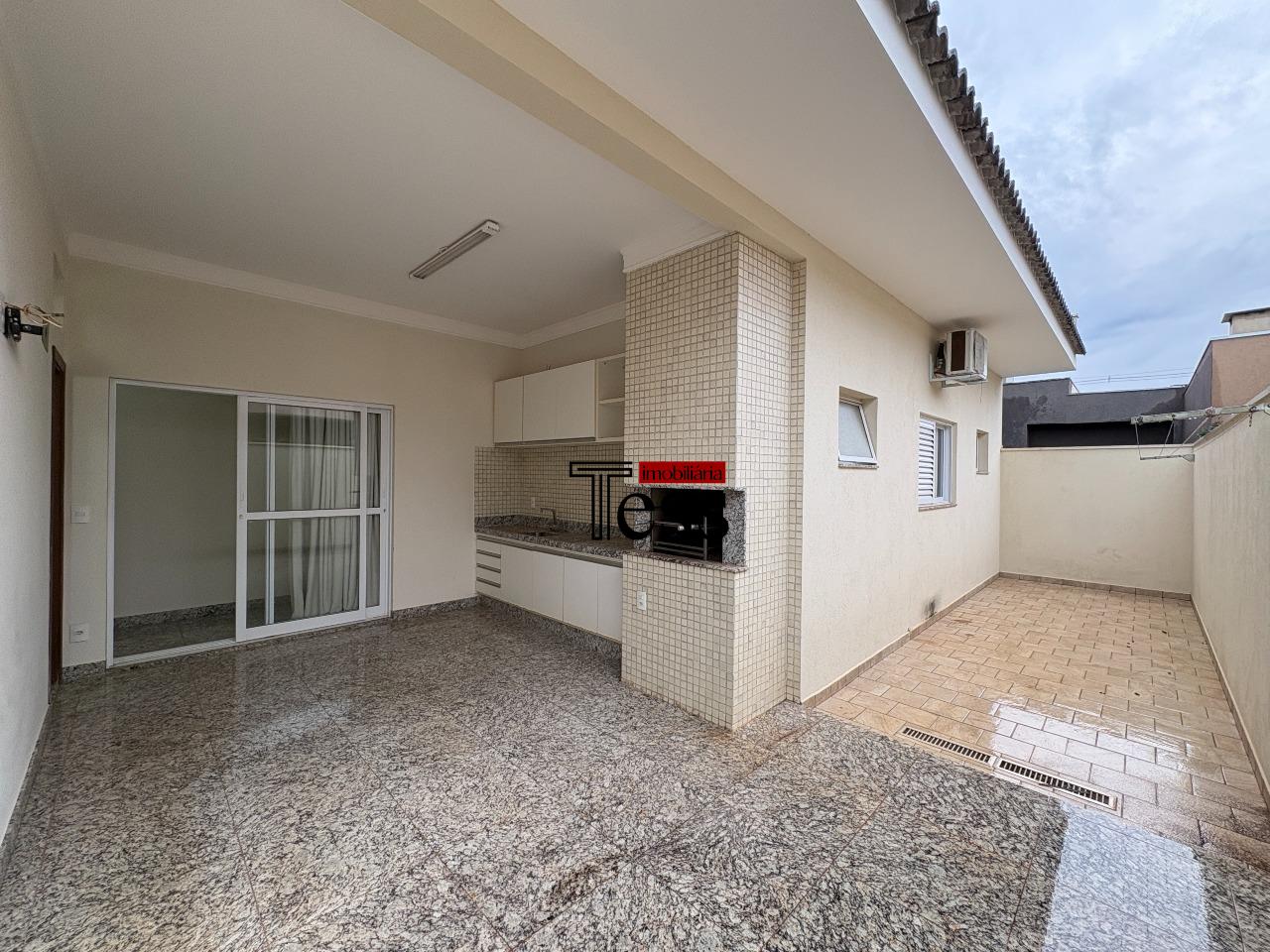 Casa de Condomínio com 3 quartos para aluguel, 190m² — foto 16 de 30