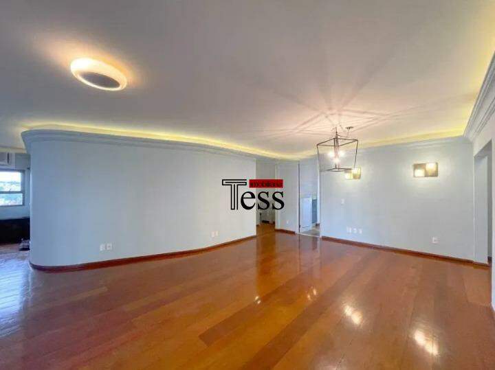 Apartamento com 3 quartos para aluguel, 230m² — foto 5 de 29