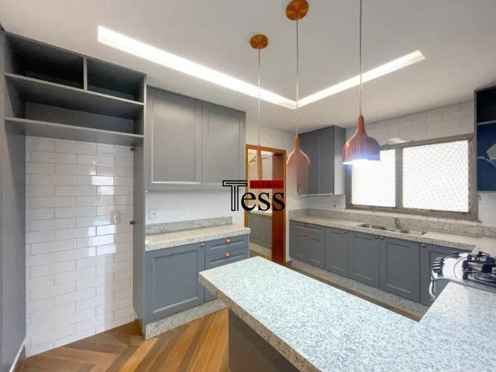 Apartamento com 3 quartos para aluguel, 230m² — foto 10 de 29