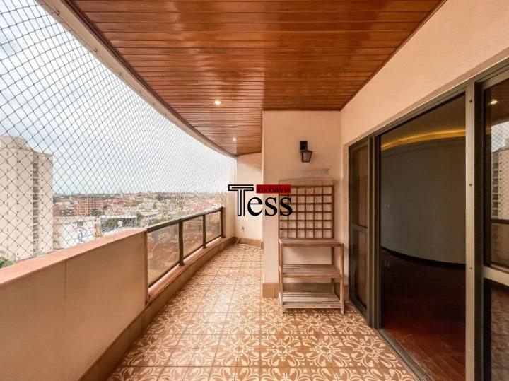 Apartamento com 3 quartos para aluguel, 230m² — foto 2 de 29