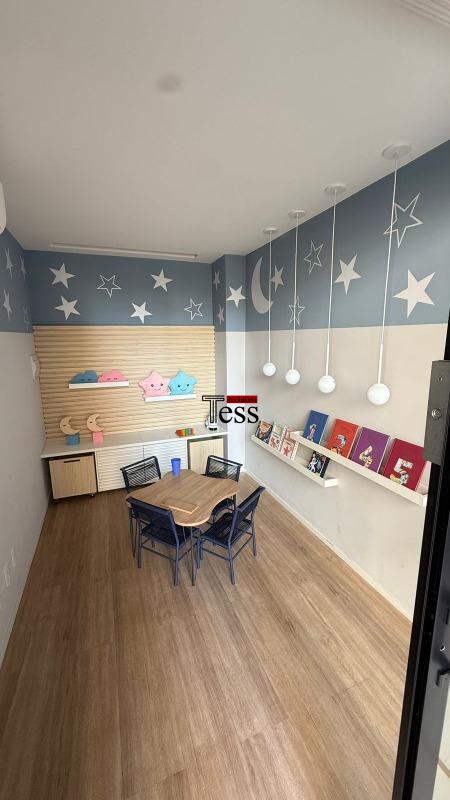 Apartamento com 2 quartos à venda, 80m² — foto 19 de 21