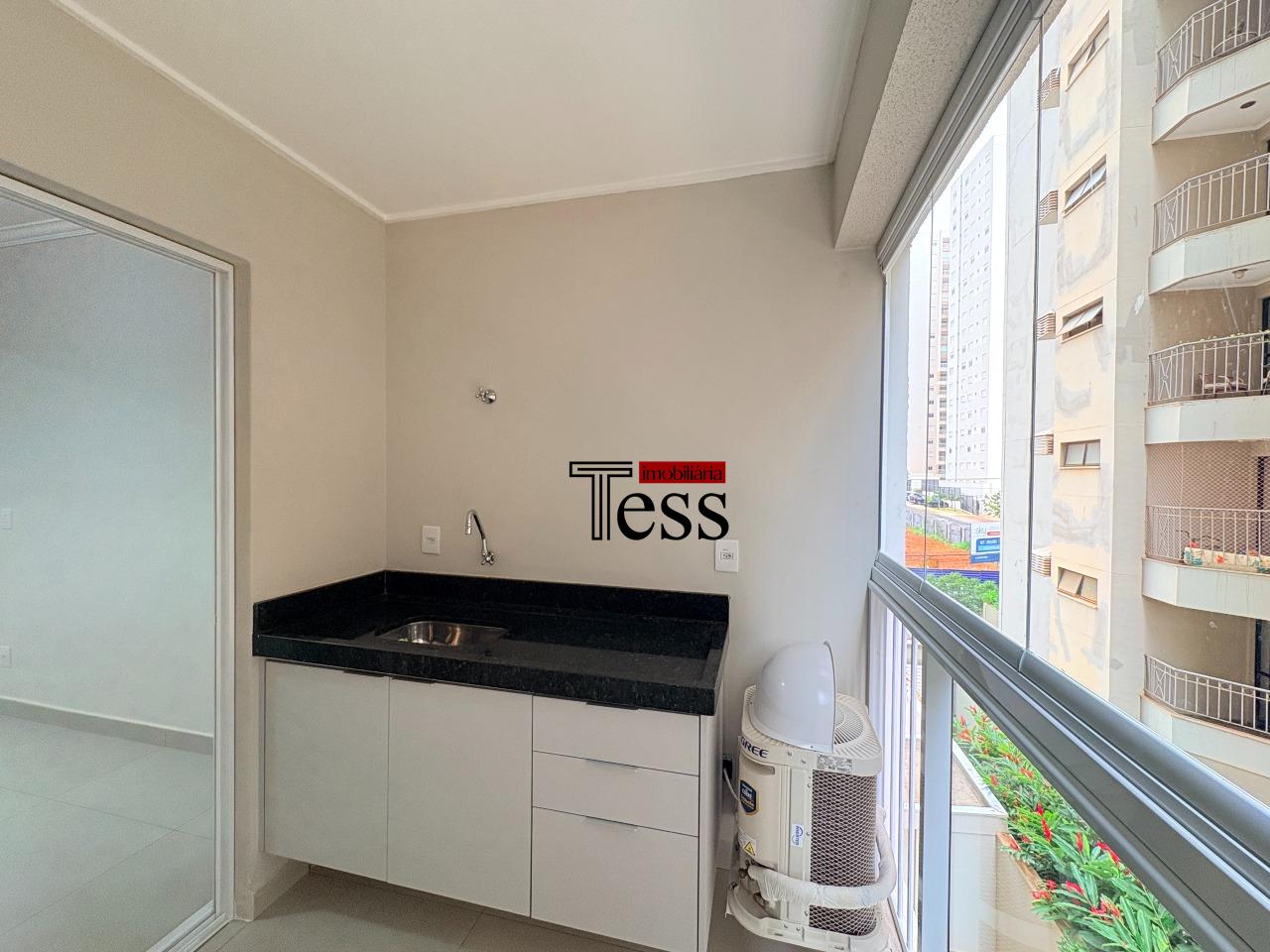 Apartamento com 2 quartos para aluguel, 70m² — foto 2 de 30