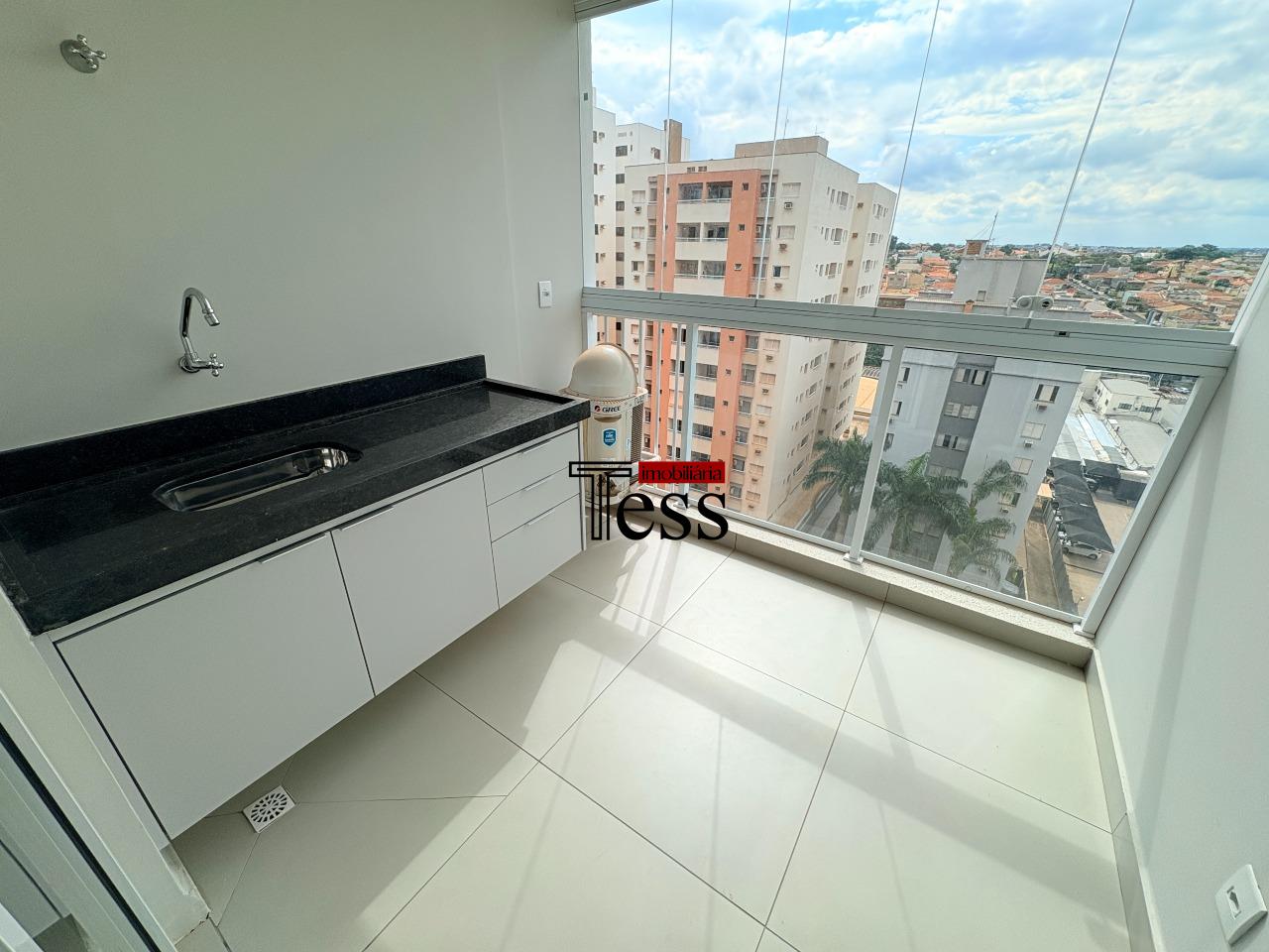 Apartamento com 2 quartos para aluguel, 70m² — foto 2 de 20