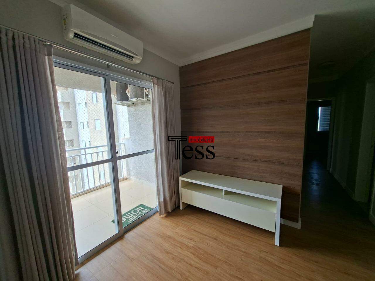 Apartamento com 3 quartos para aluguel, 85m² — foto 2 de 31