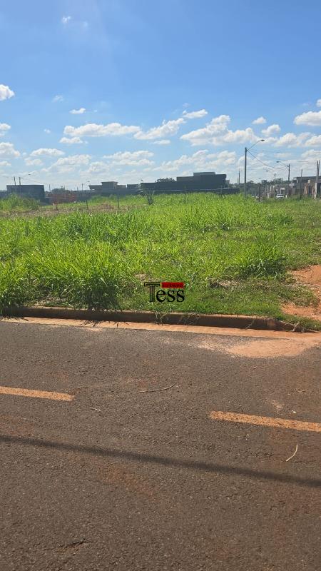Terreno / Lote / Condomínio à venda, 280m² — foto 3 de 4