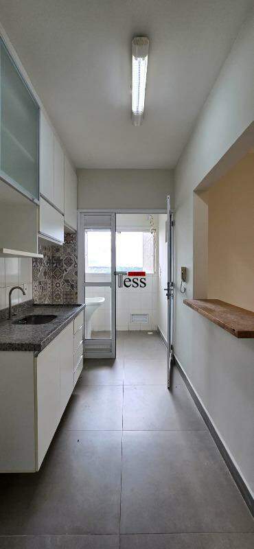 Apartamento com 2 quartos à venda, 76m² — foto 11 de 30