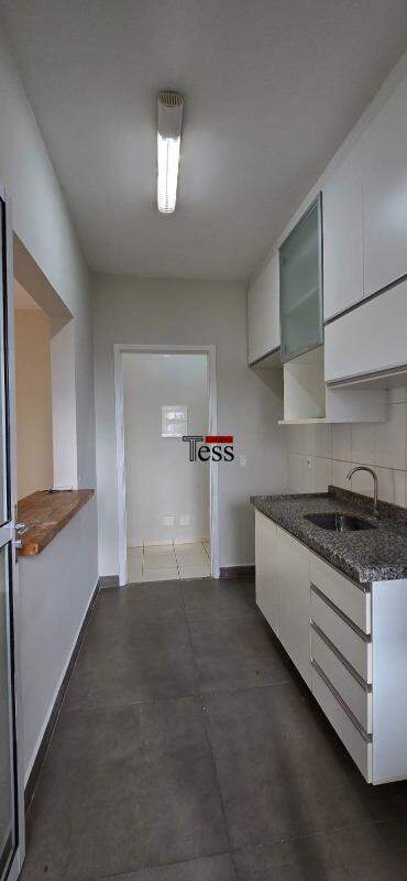 Apartamento com 2 quartos à venda, 76m² — foto 10 de 30