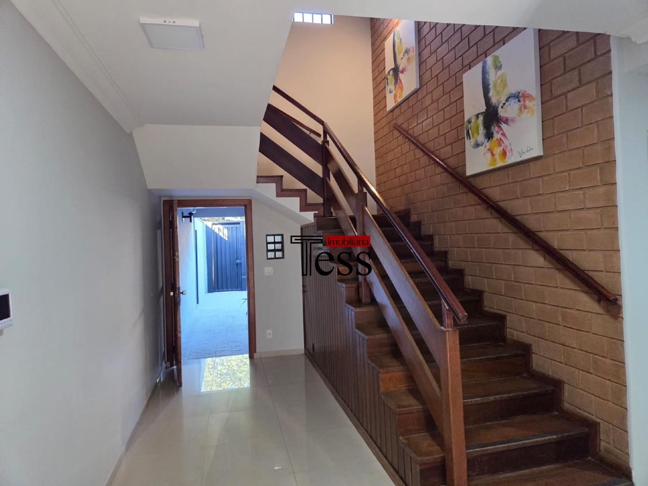 Casa com 5 quartos para aluguel, 386m² — foto 10 de 22
