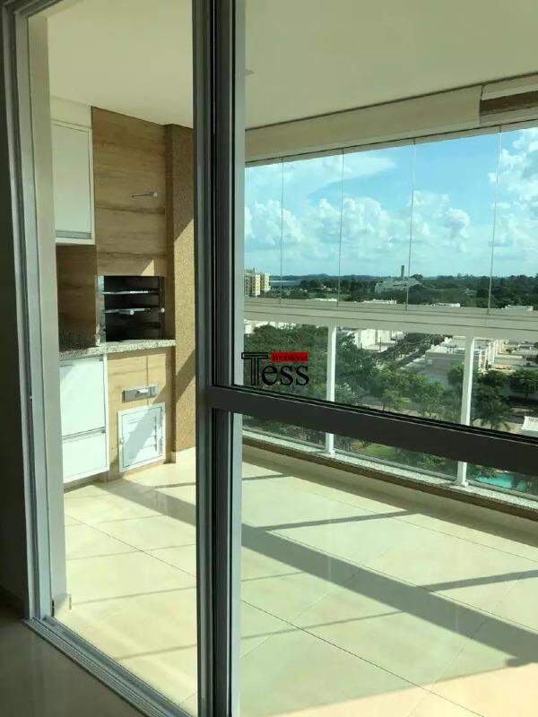 Apartamento com 3 quartos para aluguel, 105m² — foto 1 de 17